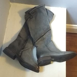 AS98 Ferrel boots in gray, size 38